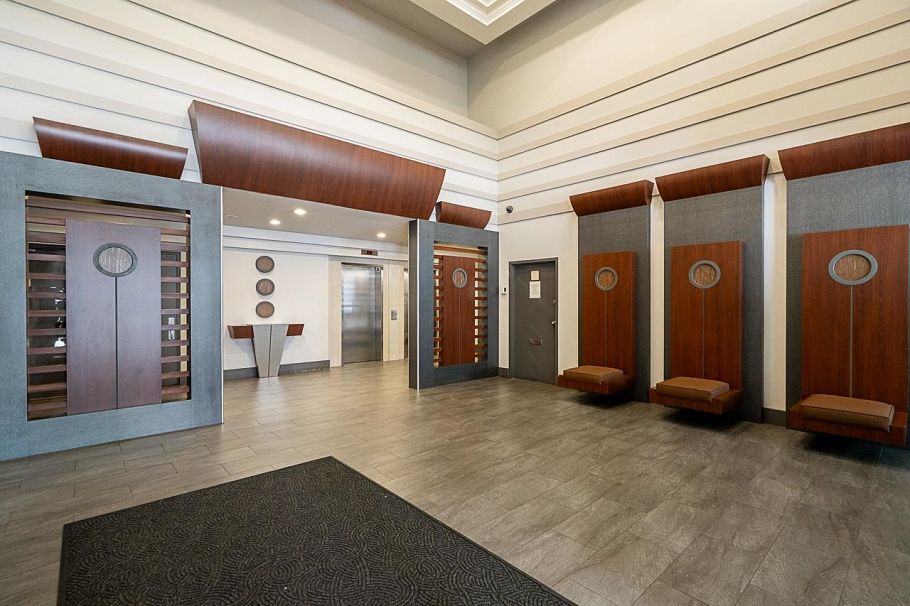 304 488 Helmcken Street Vancouver, BC - 2