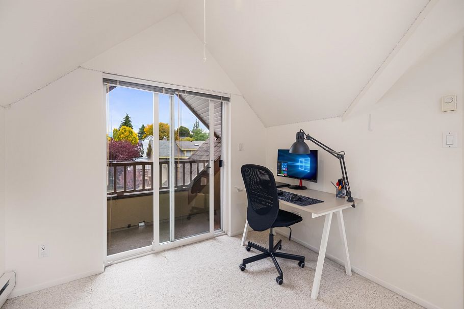 2718 W 3rd Avenue Vancouver, BC - 15