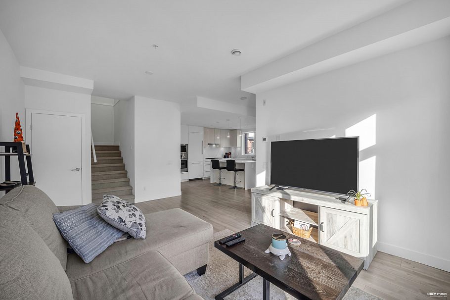 247 2035 Glenaire Drive North Vancouver, BC - 12