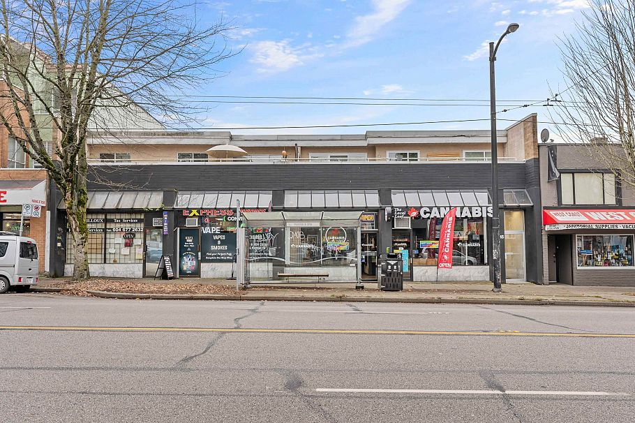 201 4315 Fraser Street Vancouver, BC - 21