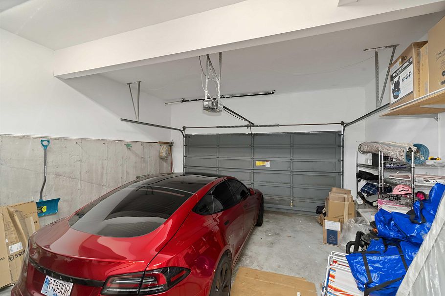 456 Montroyal Boulevard North Vancouver, BC - 30