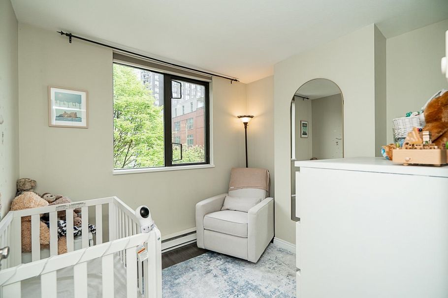 304 488 Helmcken Street Vancouver, BC - 25