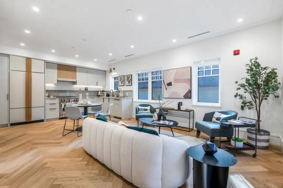 7059 Cypress Street Vancouver, BC - 2