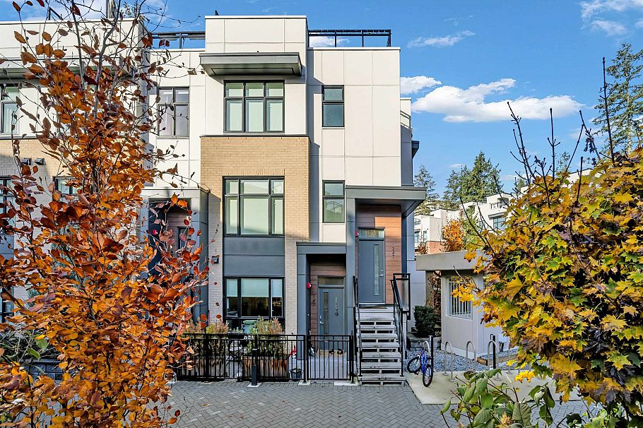 247 2035 Glenaire Drive North Vancouver, BC - 30