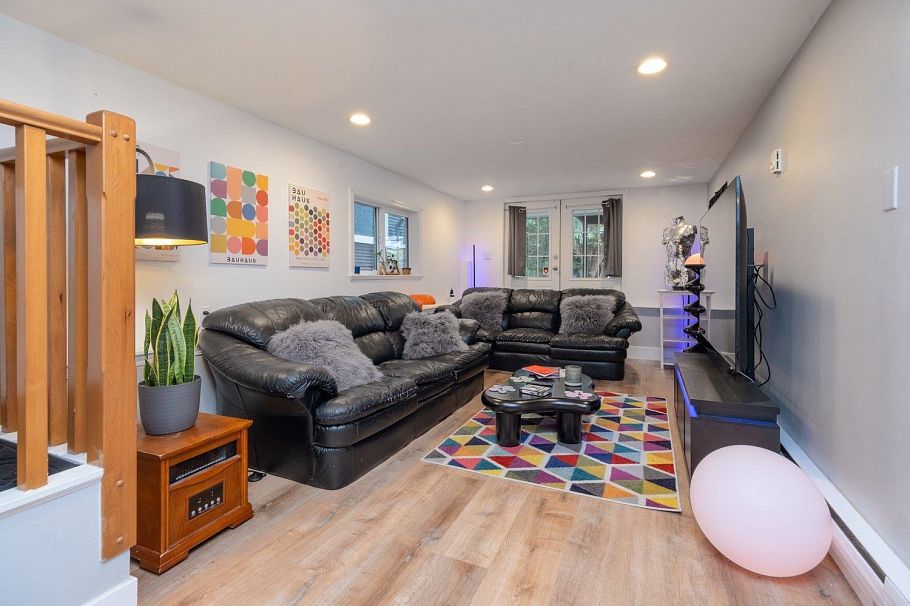 1449 E 10th Avenue Vancouver, BC - 31