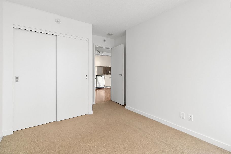 2210 233 Robson Street Vancouver, BC - 15