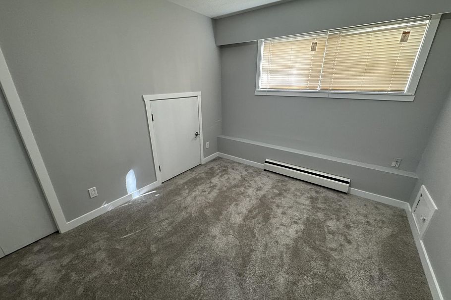 1346 E 2nd Avenue Vancouver, BC - 25