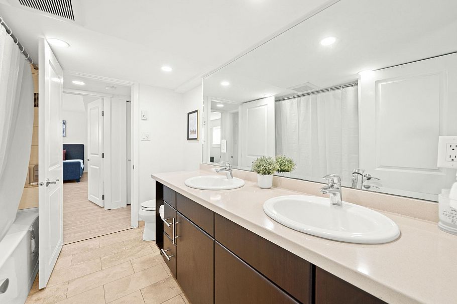 463 Beachview Drive North Vancouver, BC - 30