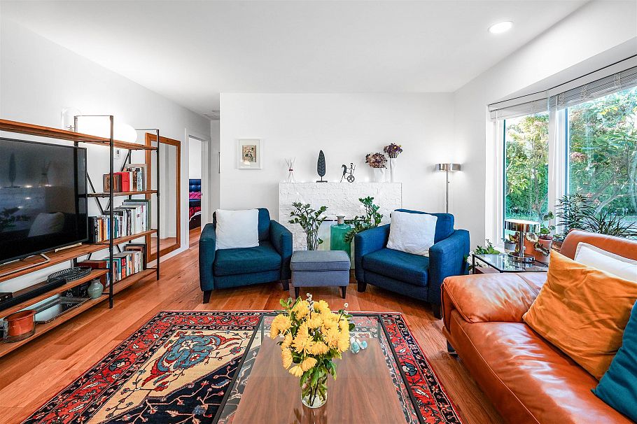 1287 W 15th Street North Vancouver, BC - 13