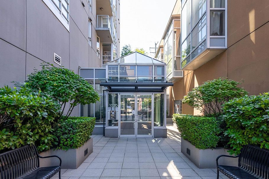 302 1030 W Broadway Street Vancouver, BC - 28