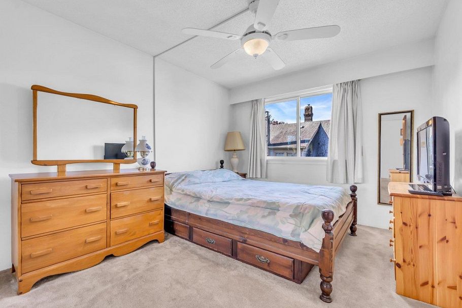 311 2121 W 6th Avenue Vancouver, BC - 8