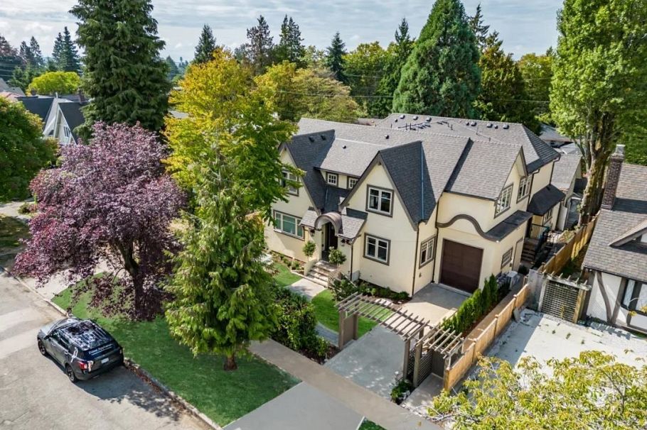 7059 Cypress Street Vancouver, BC - 1