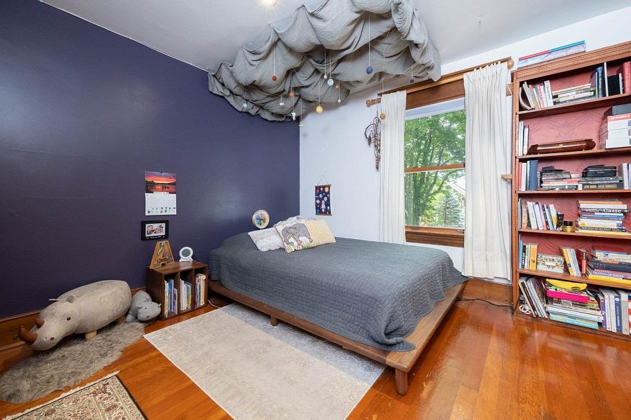 1449 E 10th Avenue Vancouver, BC - 16