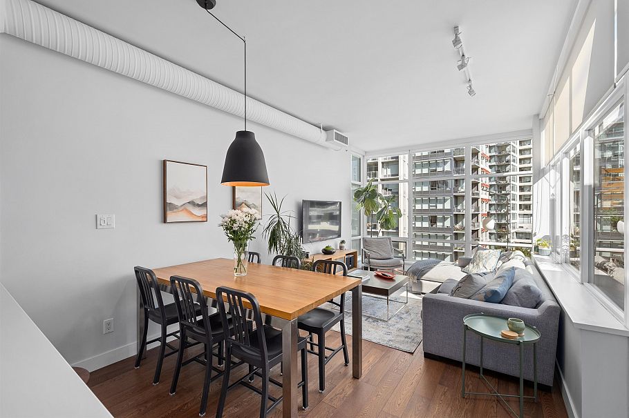 711 108 E 1st Avenue Vancouver, BC - 5