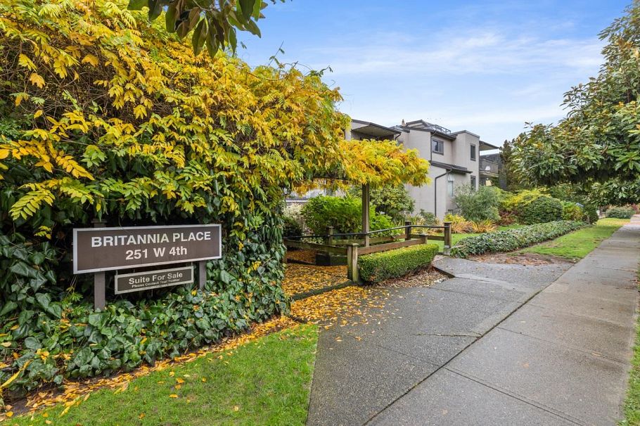 311 251 W 4th Street North Vancouver, BC - 27