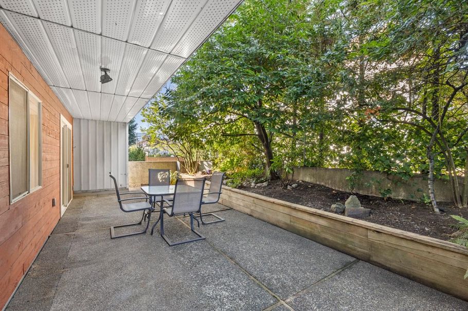 314 250 W 1st Street North Vancouver, BC - 4