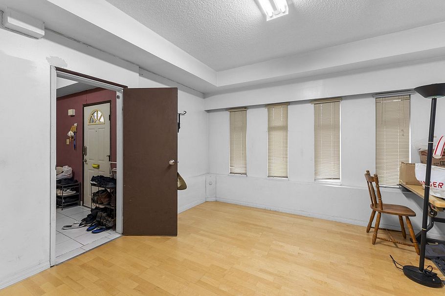 3361 William Street Vancouver, BC - 31