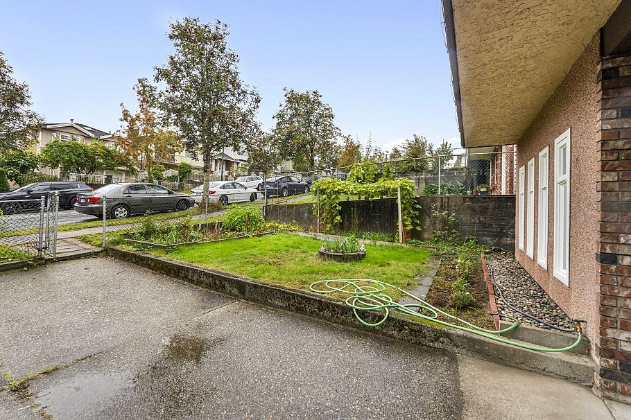 3361 William Street Vancouver, BC - 4