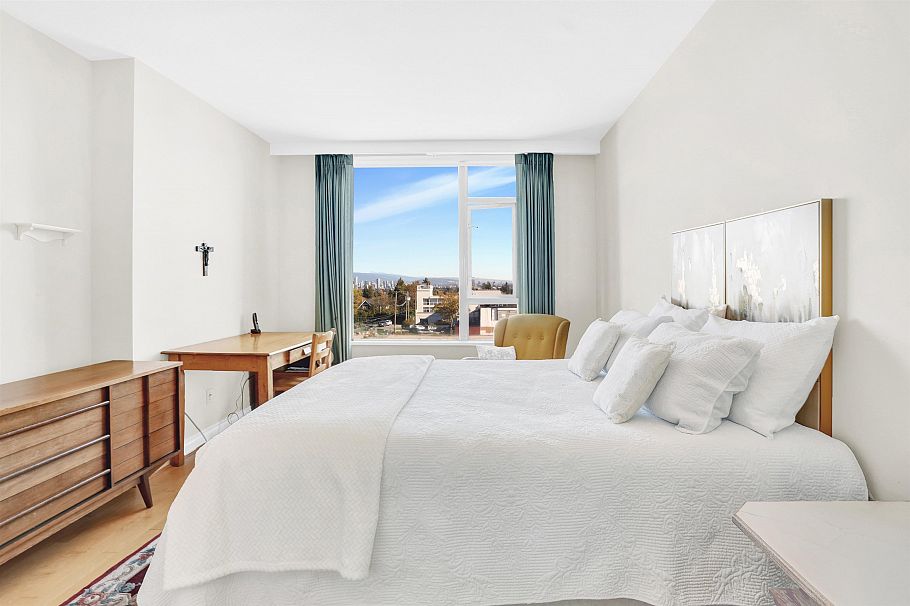 403 2580 Tolmie Street Vancouver, BC - 18