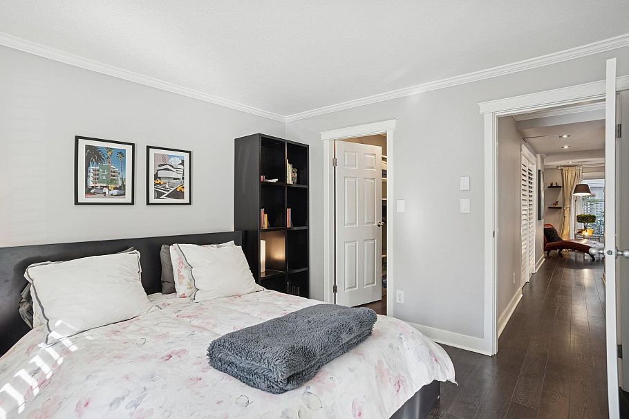 105 1554 Burnaby Street Vancouver, BC - 13