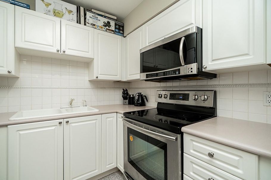 304 488 Helmcken Street Vancouver, BC - 14