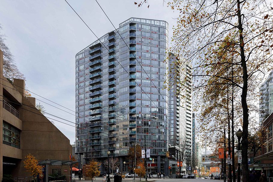 1710 788 Hamilton Street Vancouver, BC - 1