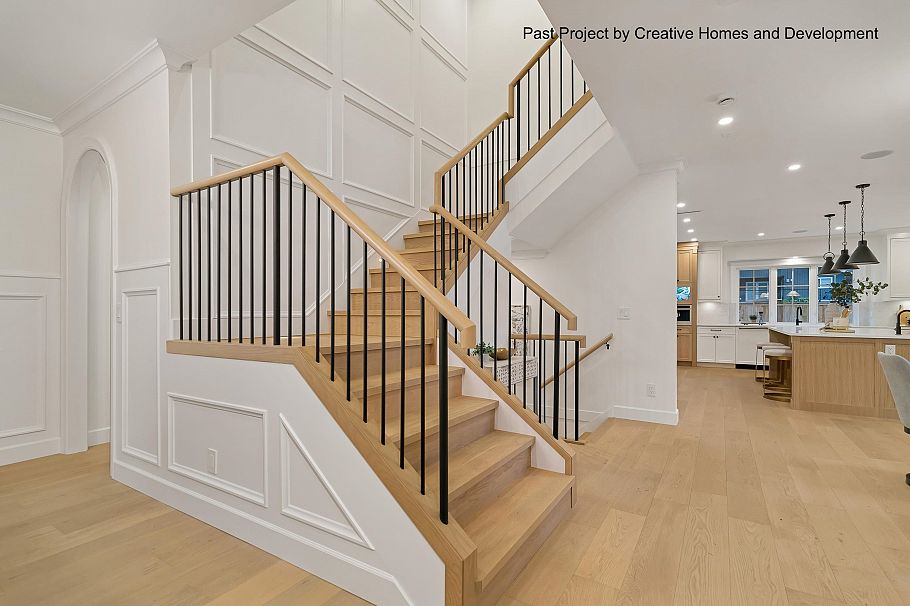 690 E Windsor Road North Vancouver, BC - 13