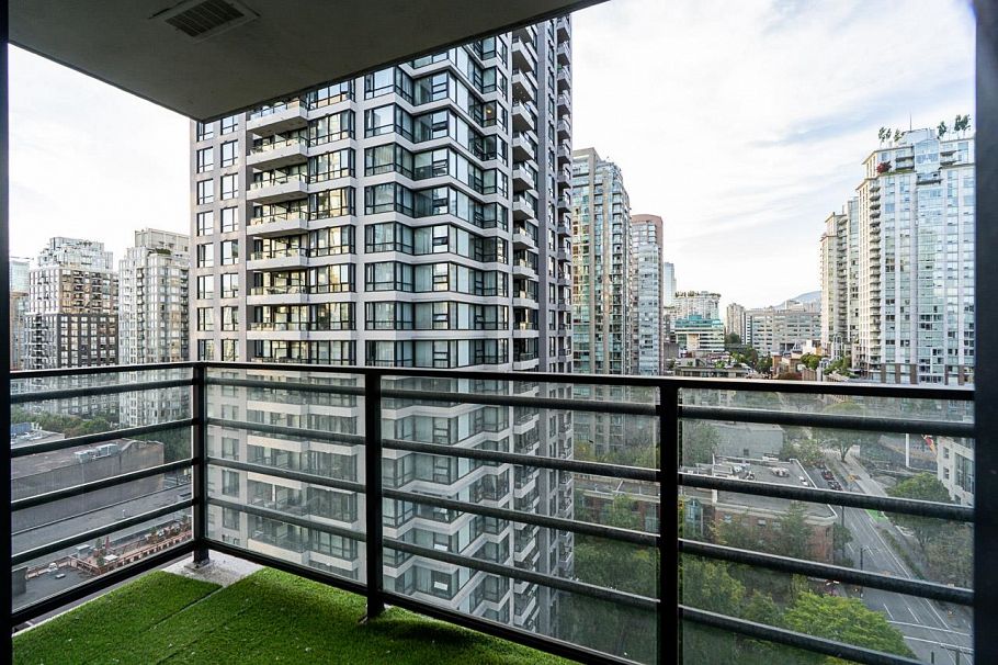 1708 909 Mainland Street Vancouver, BC - 18