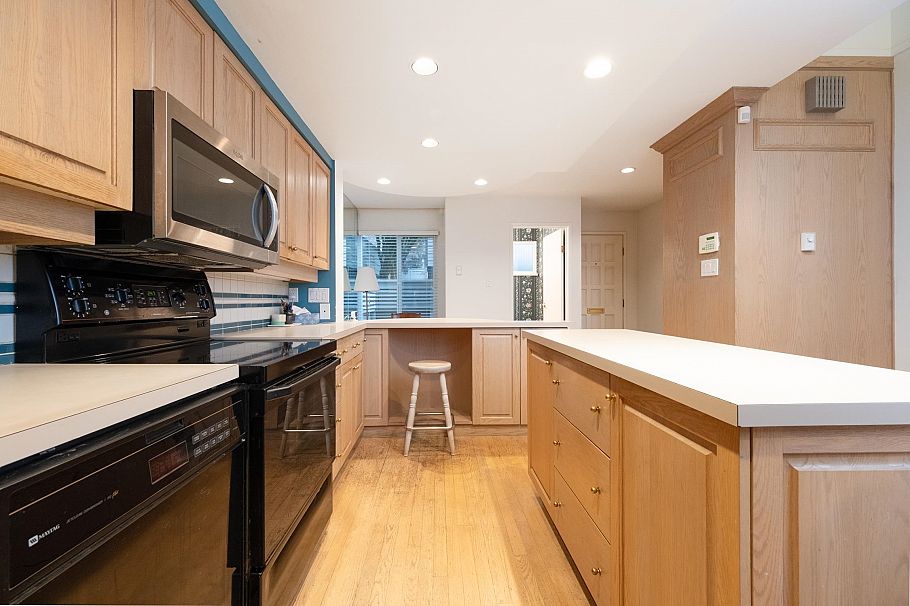 4083 Parkway Drive Vancouver, BC - 10