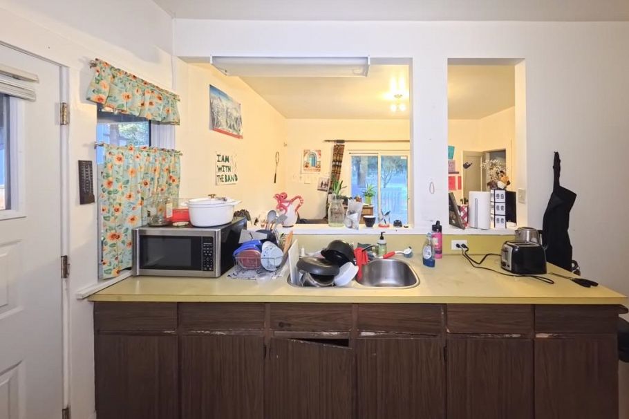 5570 Balaclava Street Vancouver, BC - 11