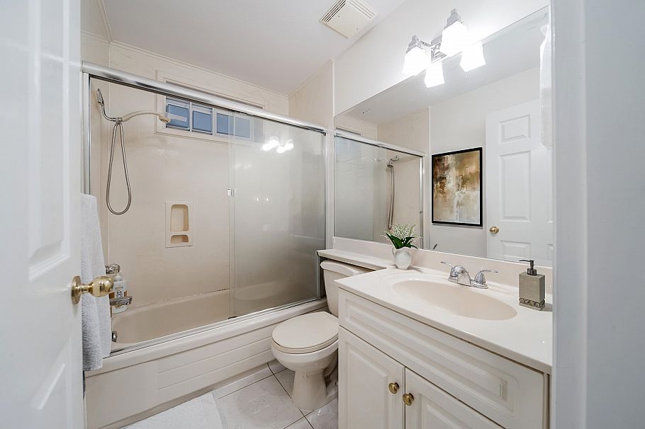 5470 Wales Street Vancouver, BC - 36