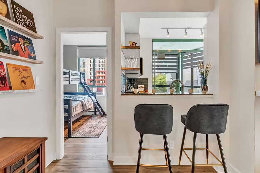 302 1238 Burrard Street Vancouver, BC - 7