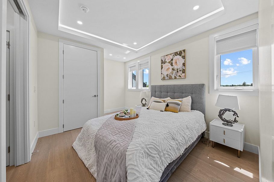 2 4650 Gothard Street Vancouver, BC - 21