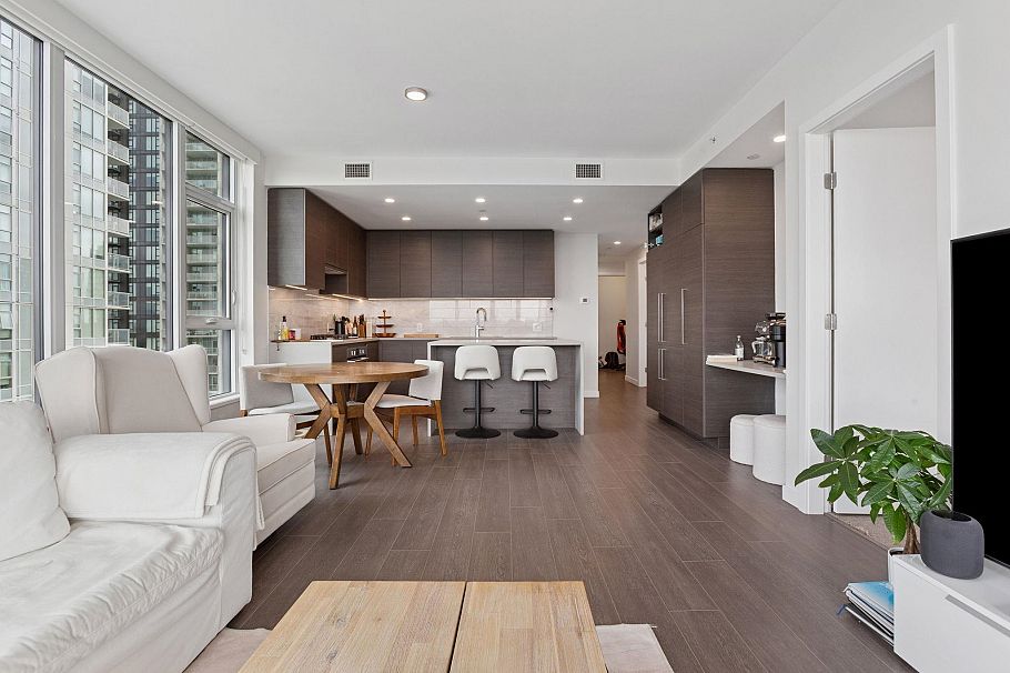 1305 2186 Gilmore Avenue Burnaby, BC - 4