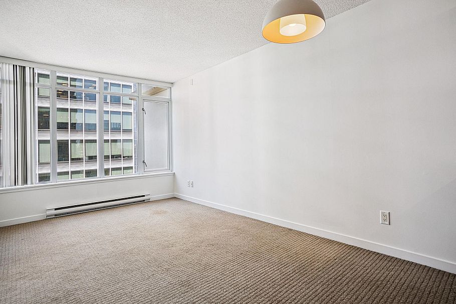 2006 610 Granville Street Vancouver, BC - 19