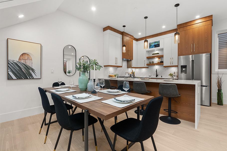 1 1822 E 14th Avenue Vancouver, BC - 5