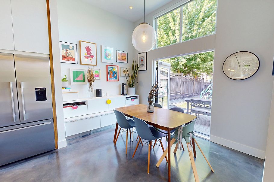 2073 E Pender Street Vancouver, BC - 9