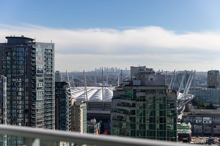 2306 833 Homer Street Vancouver, BC - 23