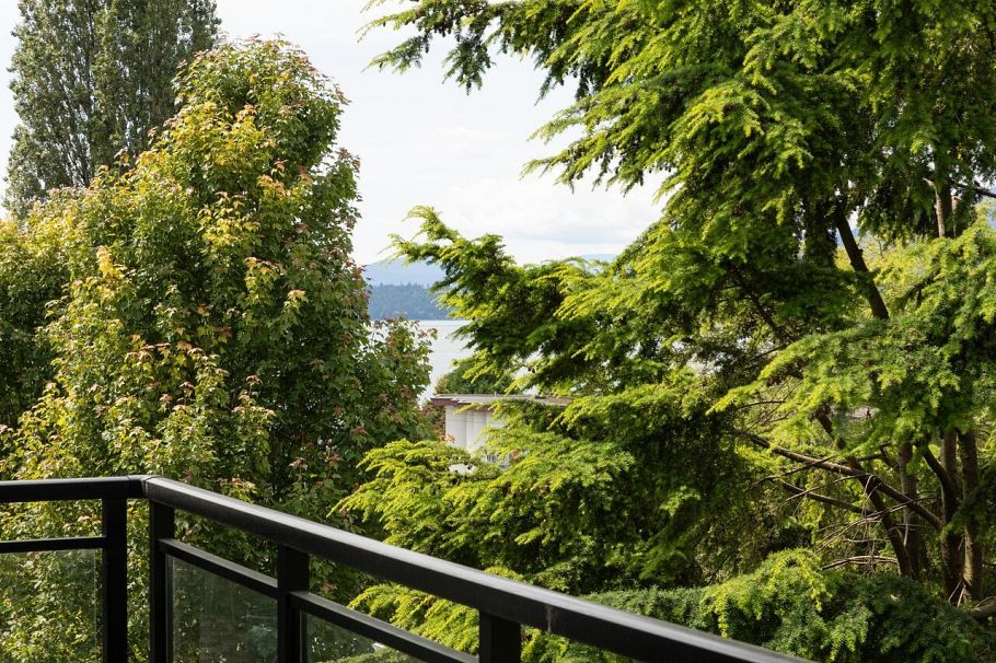 2224 Eton Street Vancouver, BC - 19