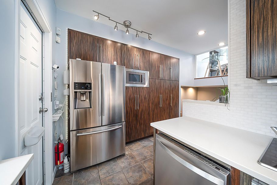 3458 Point Grey Road Vancouver, BC - 24