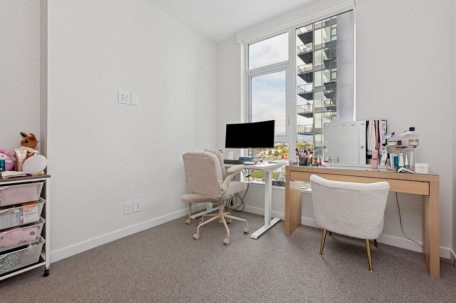 1305 2186 Gilmore Avenue Burnaby, BC - 13