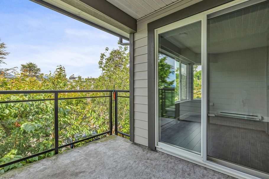 2224 Eton Street Vancouver, BC - 17