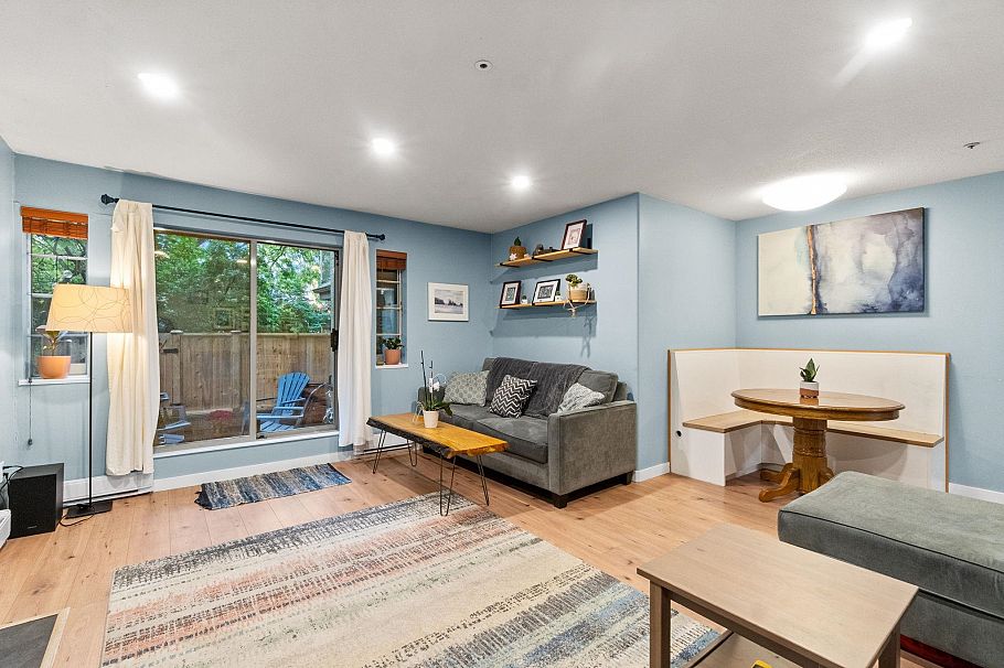 102 1689 E 4th Avenue Vancouver, BC - 5