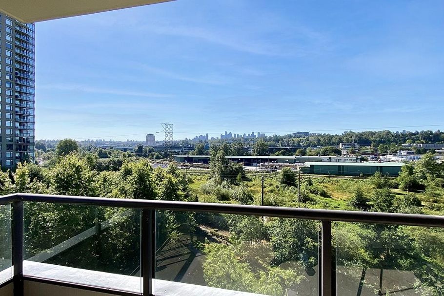 806 4178 Dawson Street Burnaby, BC - 29