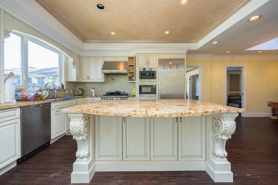 2088 Allison Road Vancouver, BC - 8