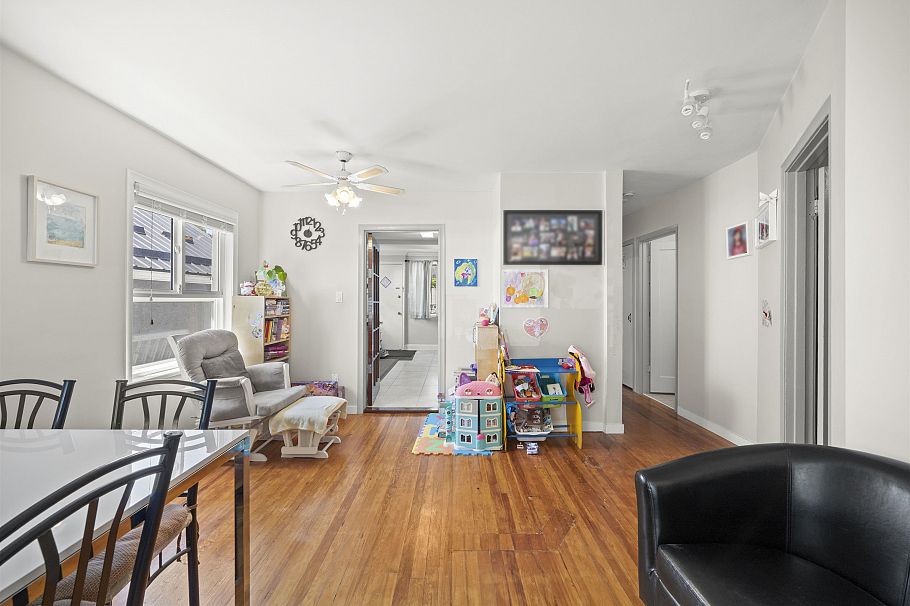 4763 Killarney Street Vancouver, BC - 10