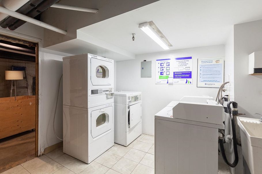 406 175 E Broadway Vancouver, BC - 25