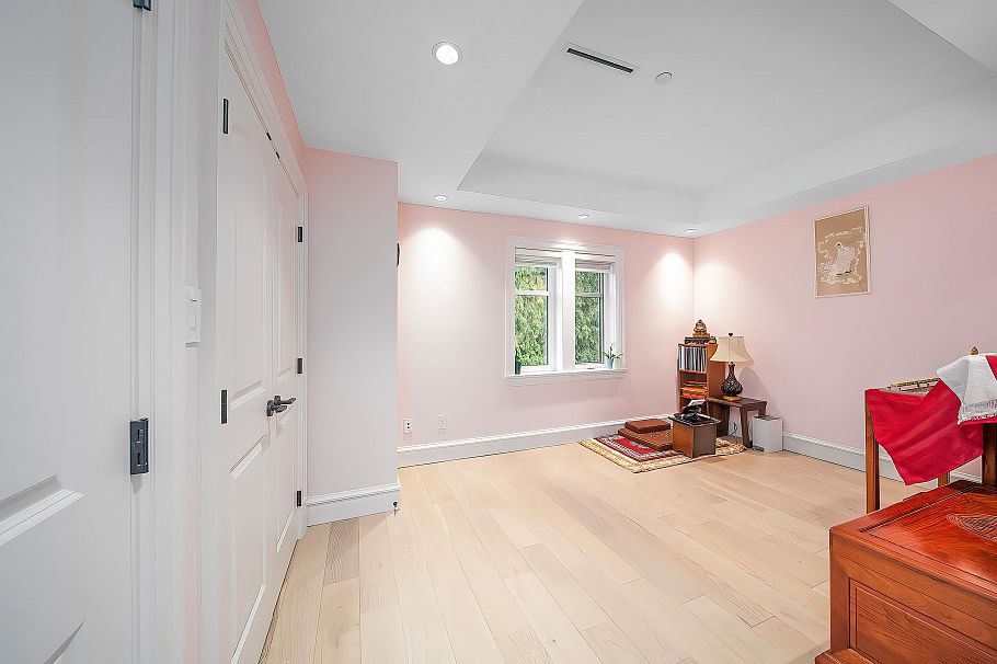 4085 W 41st Avenue Vancouver, BC - 27