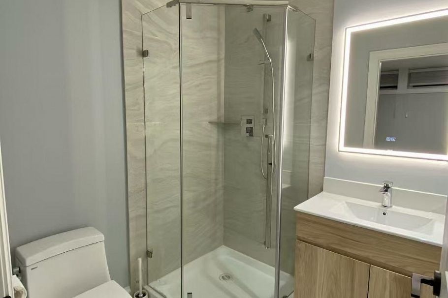 4085 W 41st Avenue Vancouver, BC - 34