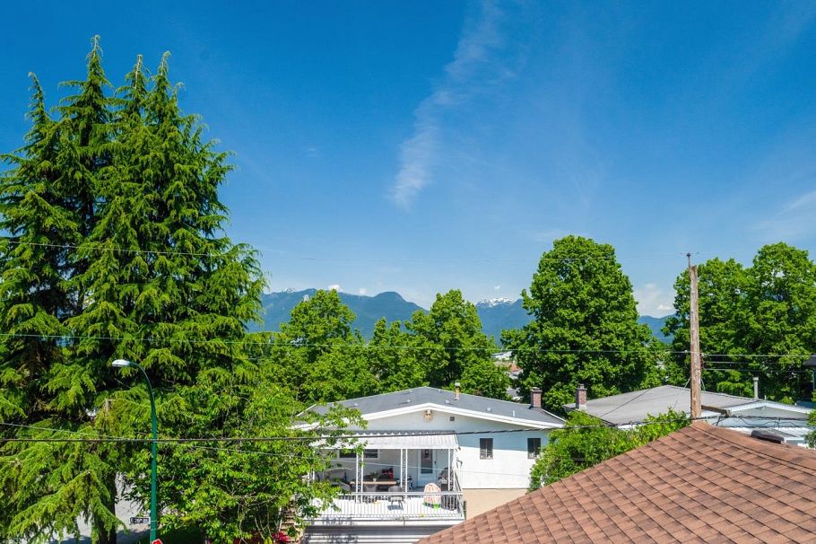 4110 Penticton Street Vancouver, BC - 24